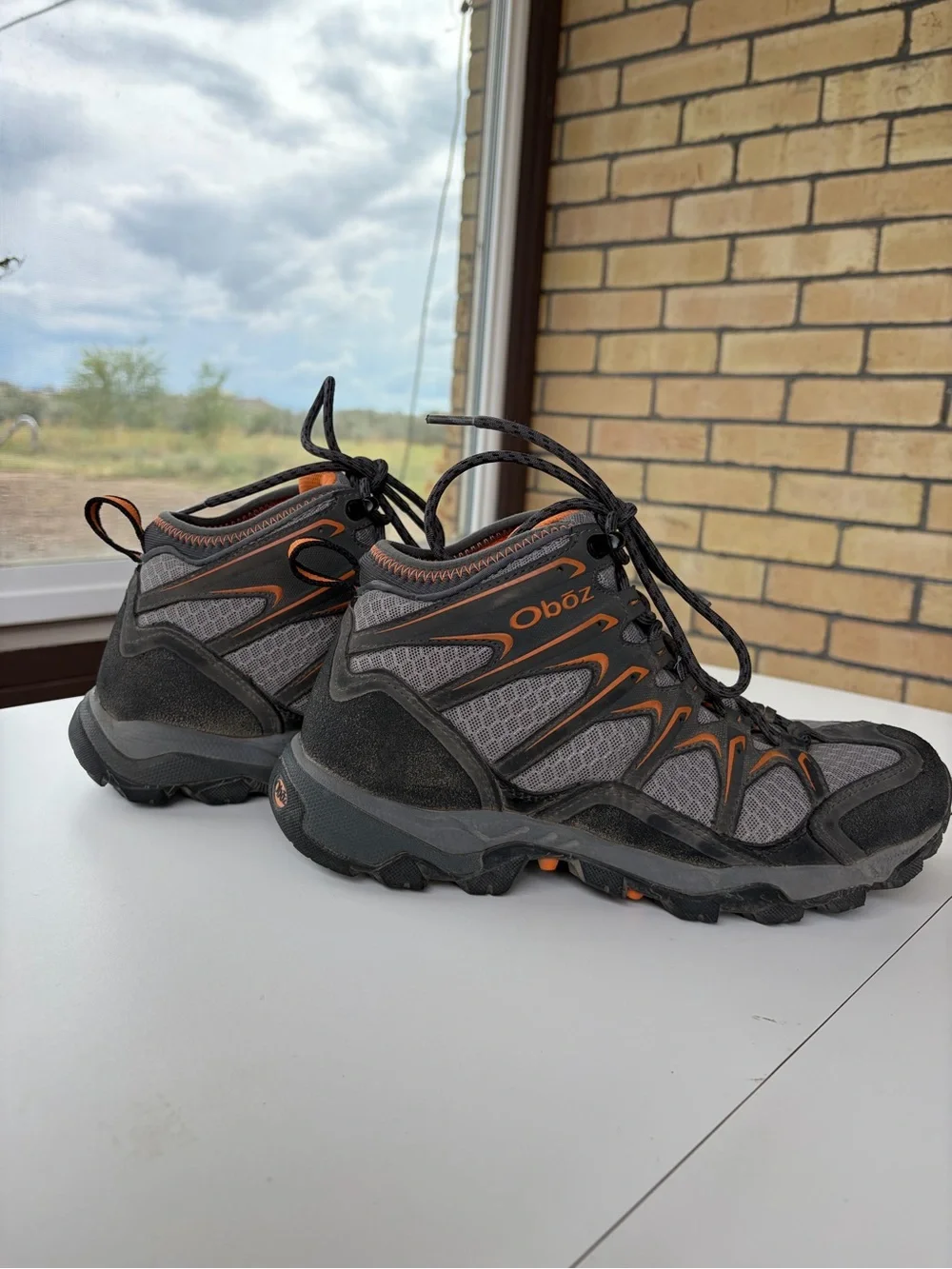 Obōz Scapegoat Mid Hiking Boots Men's 8 Gray Orange Trail Shoes